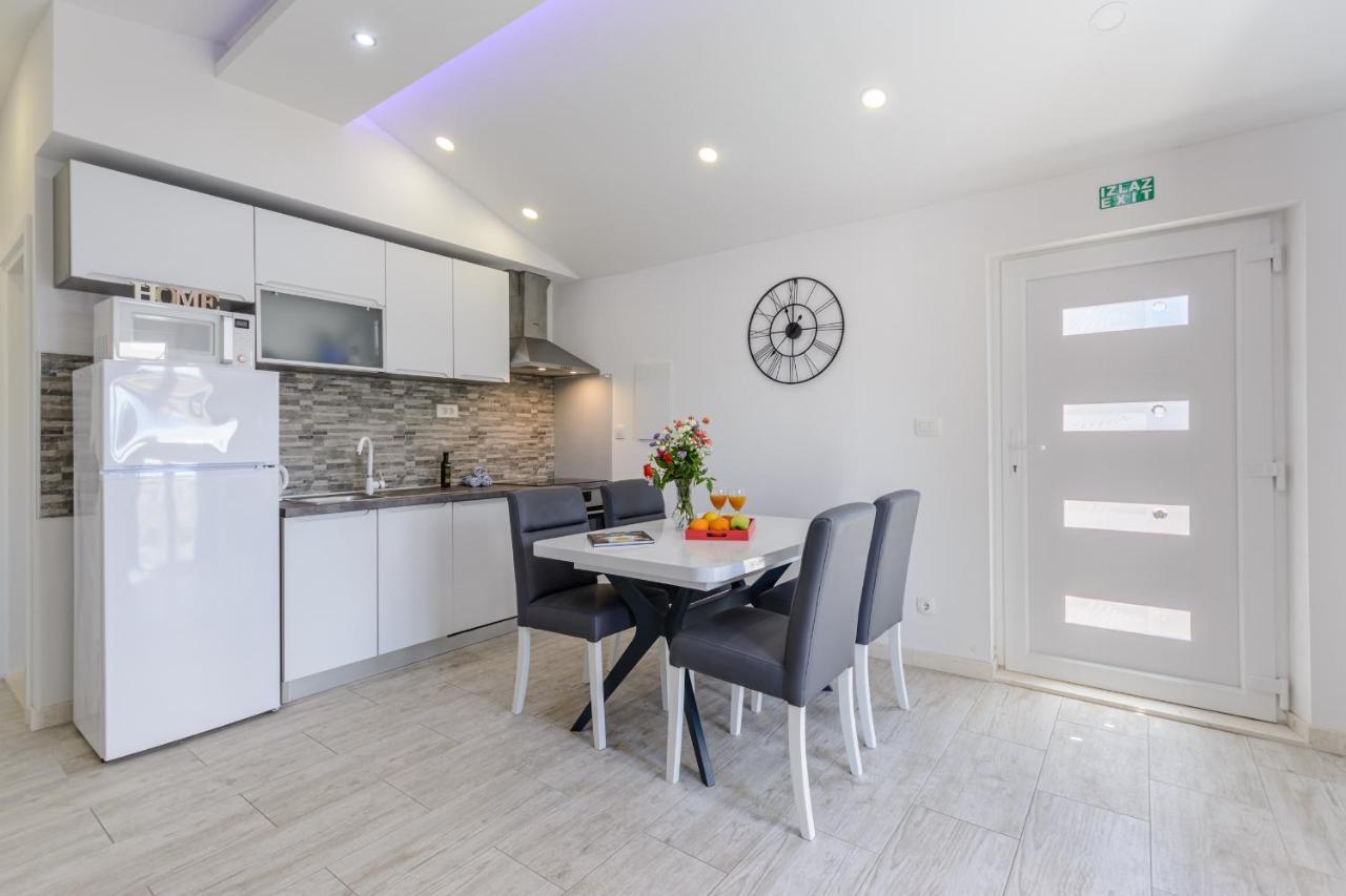 Apartment Darka 2 Sumartin Exterior foto